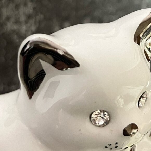 Ahura Ceramic Cat Figurine Swarovski Crystal Eyes, Silver Painting Details - Picture 14 of 14